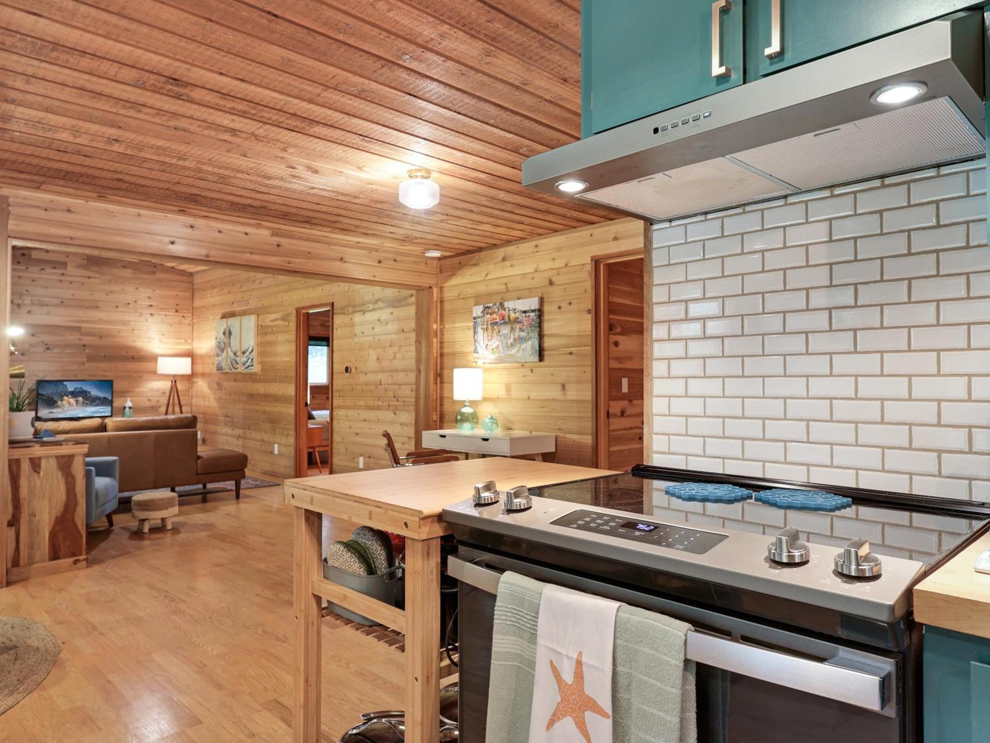 Woods Waves: Luxury Coast Cabin King Beds Pets Tillamook Exterior foto